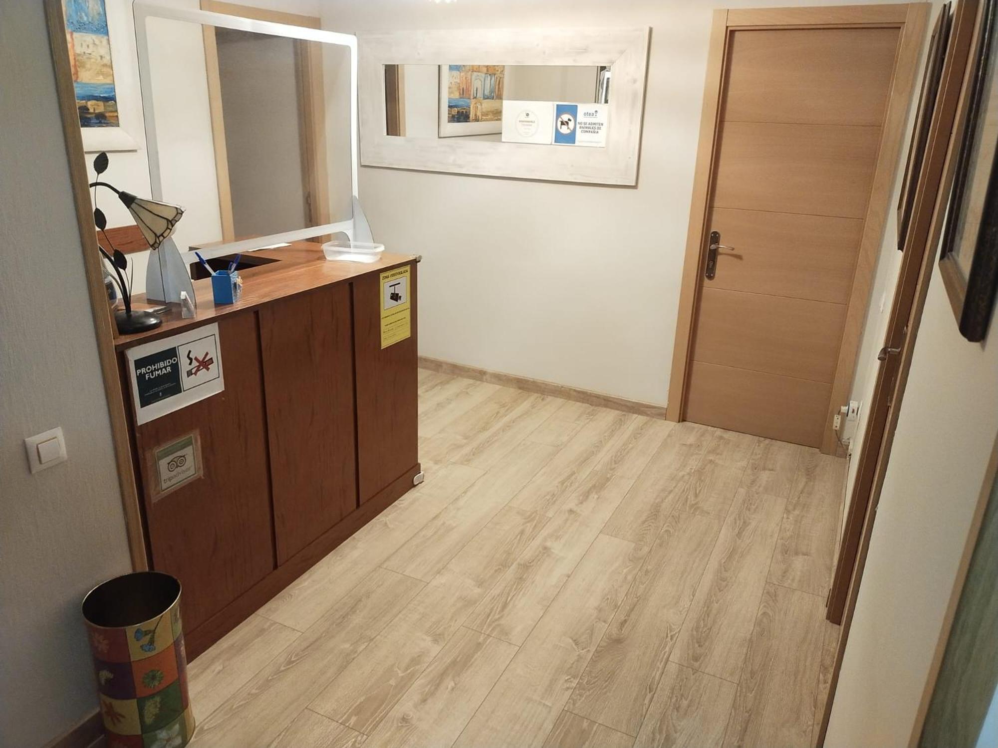 Hostal Alvarez Oviedo Exteriér fotografie